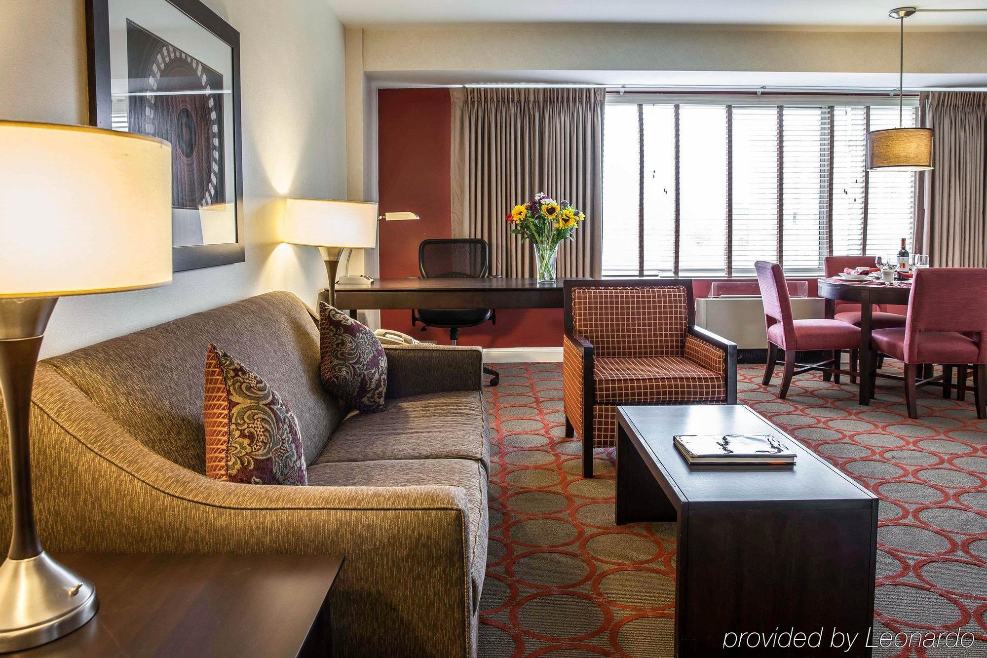 The Virginian Suites, Ascend Hotel Collection 阿林顿 外观 照片